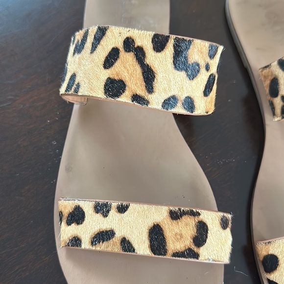 J. Crew Factory Calf Hair Leopard Print Sandals Size 8 Preppy Animal Print Chic - Picture 2 of 9